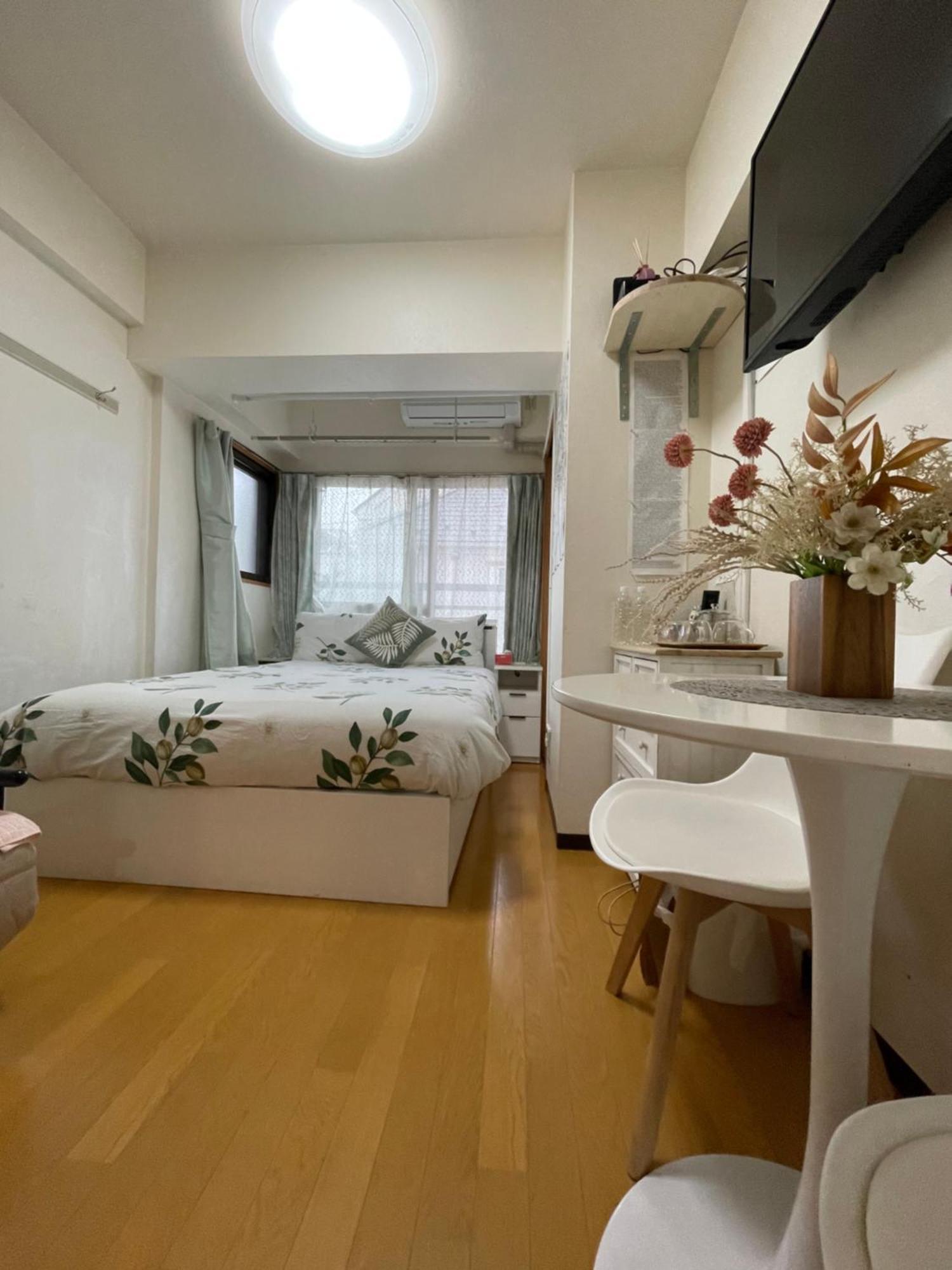 新宿安靜の家-A Quiet Home In Shinjuku - A 26 Square Meter Double Bed Room That Feels Like Home Tokyo Eksteriør billede